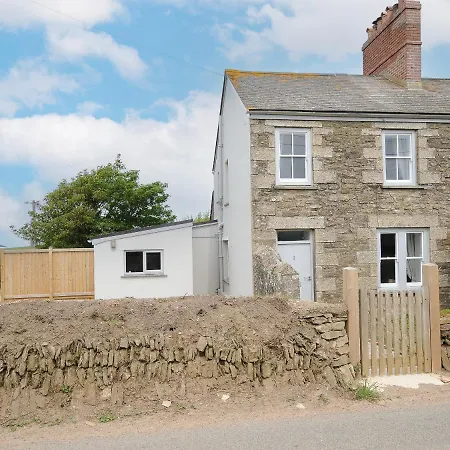 Holiday home Carvannel *
