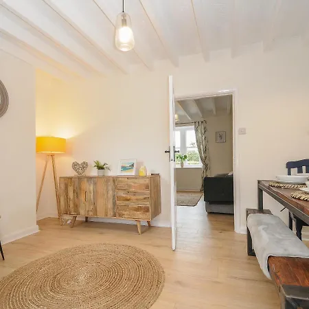 Carvannel Holiday home